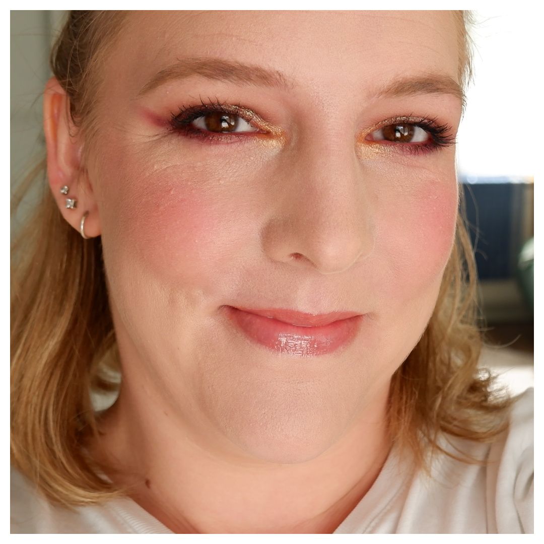 patrick ta major headlines Double-Take Cream and Powder Blush duo review swatch makeup look application fair skin she's vibrant