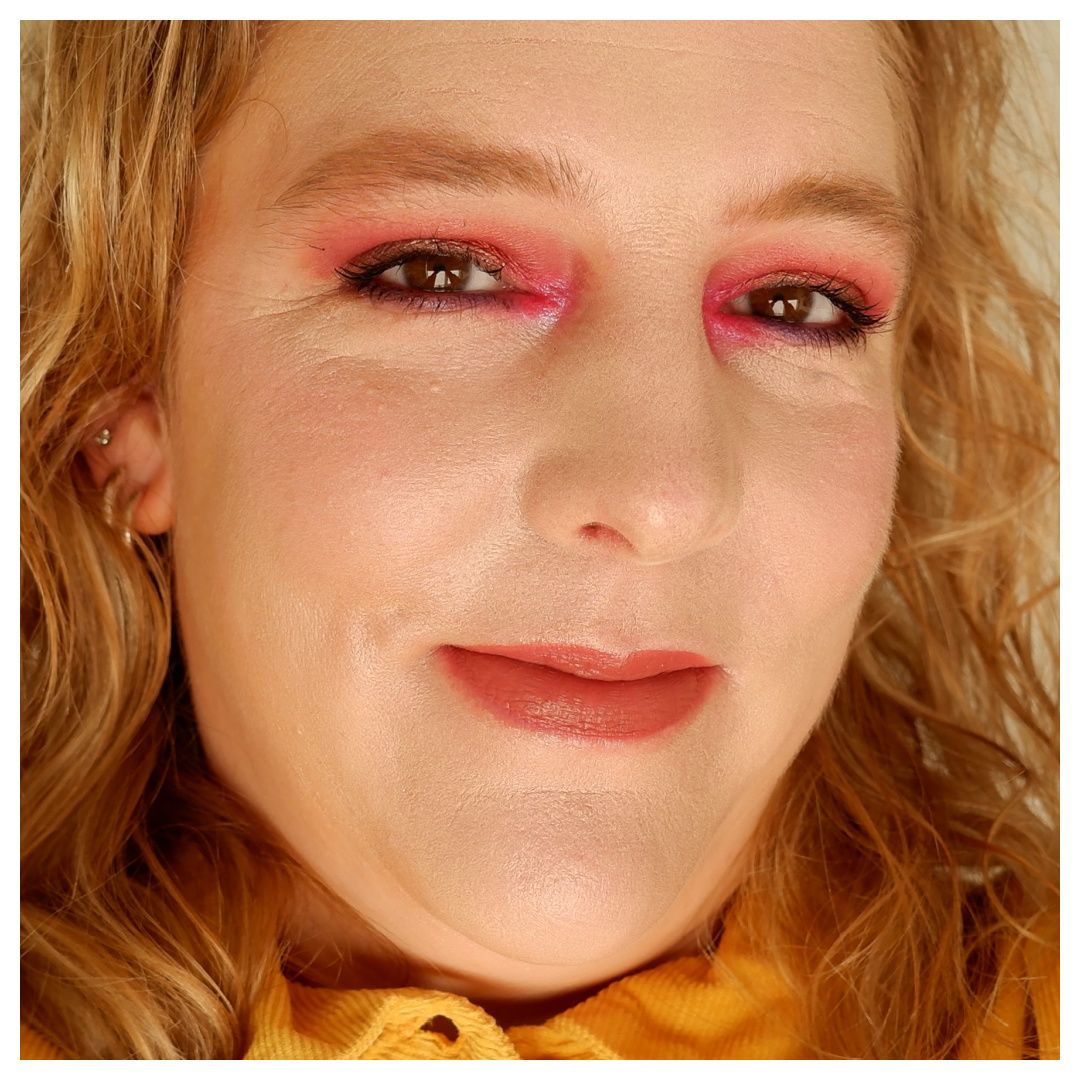 fwee glitz stone highlighter review swatch makeup look k-beauty yesstyle japan makeup fair skin hl12 merry aurora