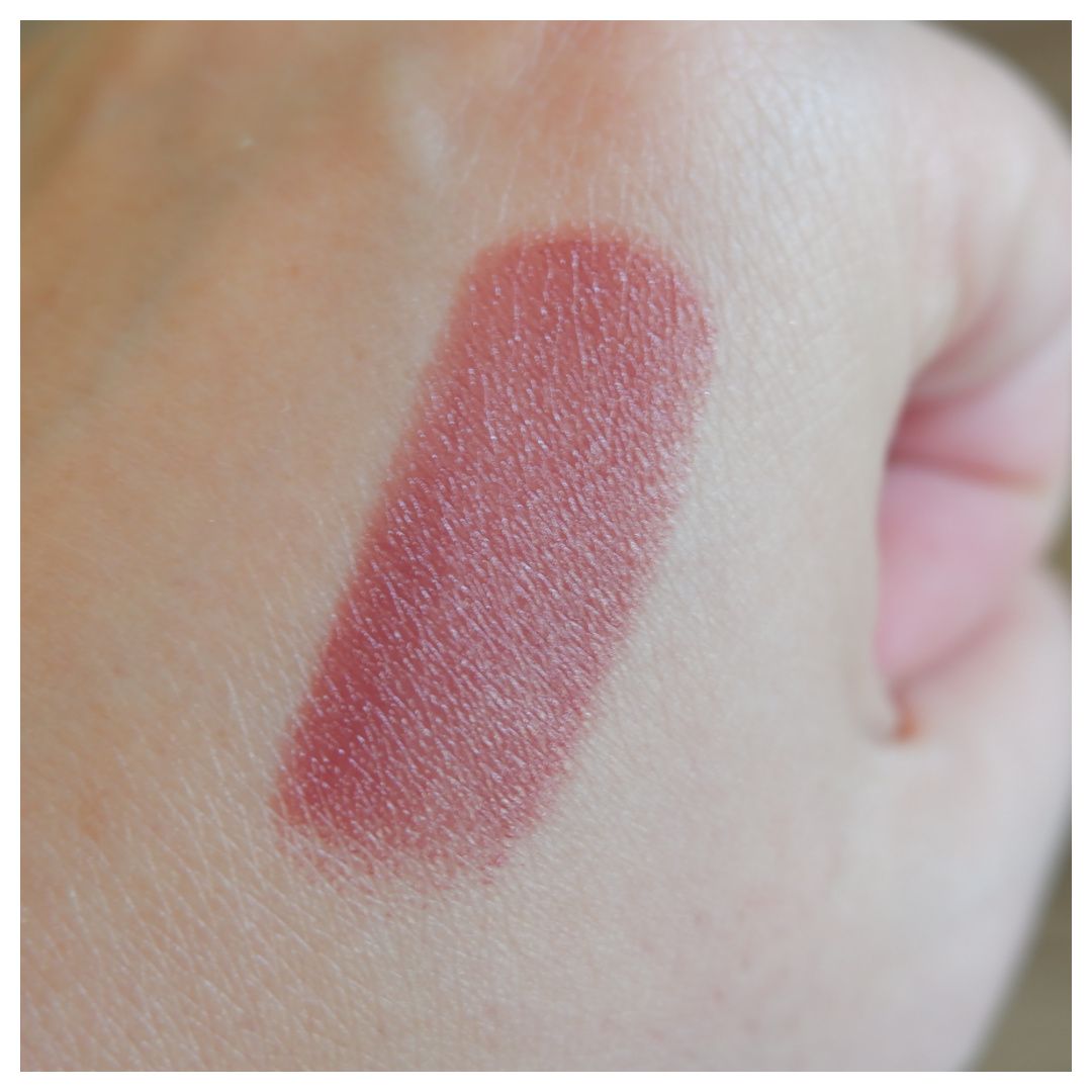 revlon super lustrous lipstick 811 laidback lilac review swatch makeup look fair skin drugstore