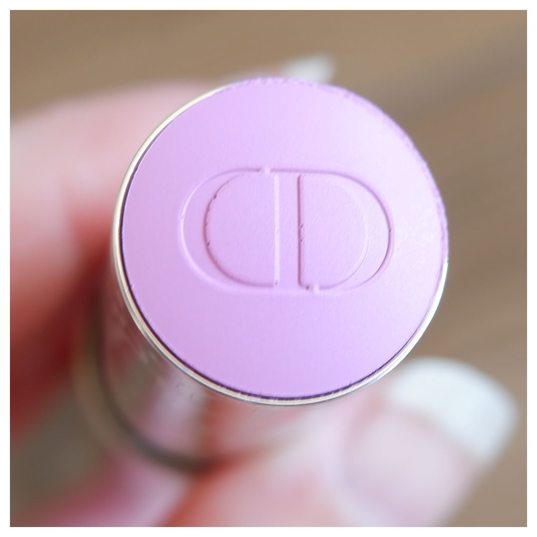 dior backstage blush stick review swatch makeup look application pink lilac high end luxury fair skin cool tone cool undertone purple blush