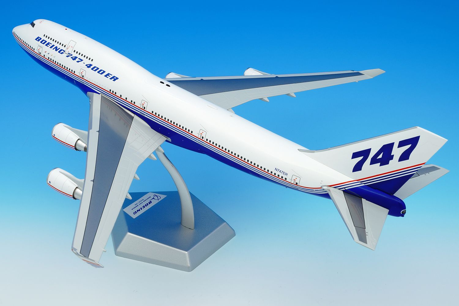 SQ Wings B747-400ER House Color N747ER, Item L2101 - DA.C