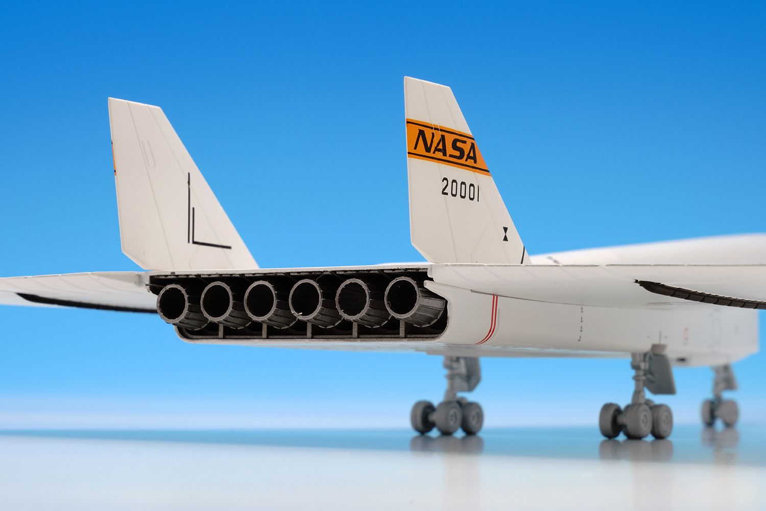SQ Wings North American XB-70 Valkyrie NASA L2080 - DA.C