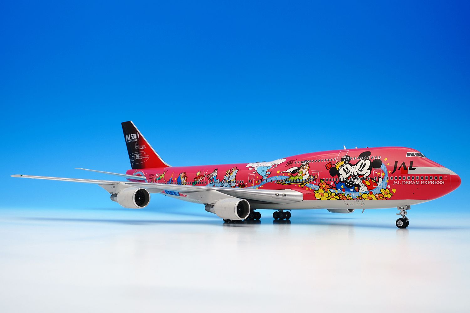 SQ Wings B747-400D JAL JA8904 Disney 