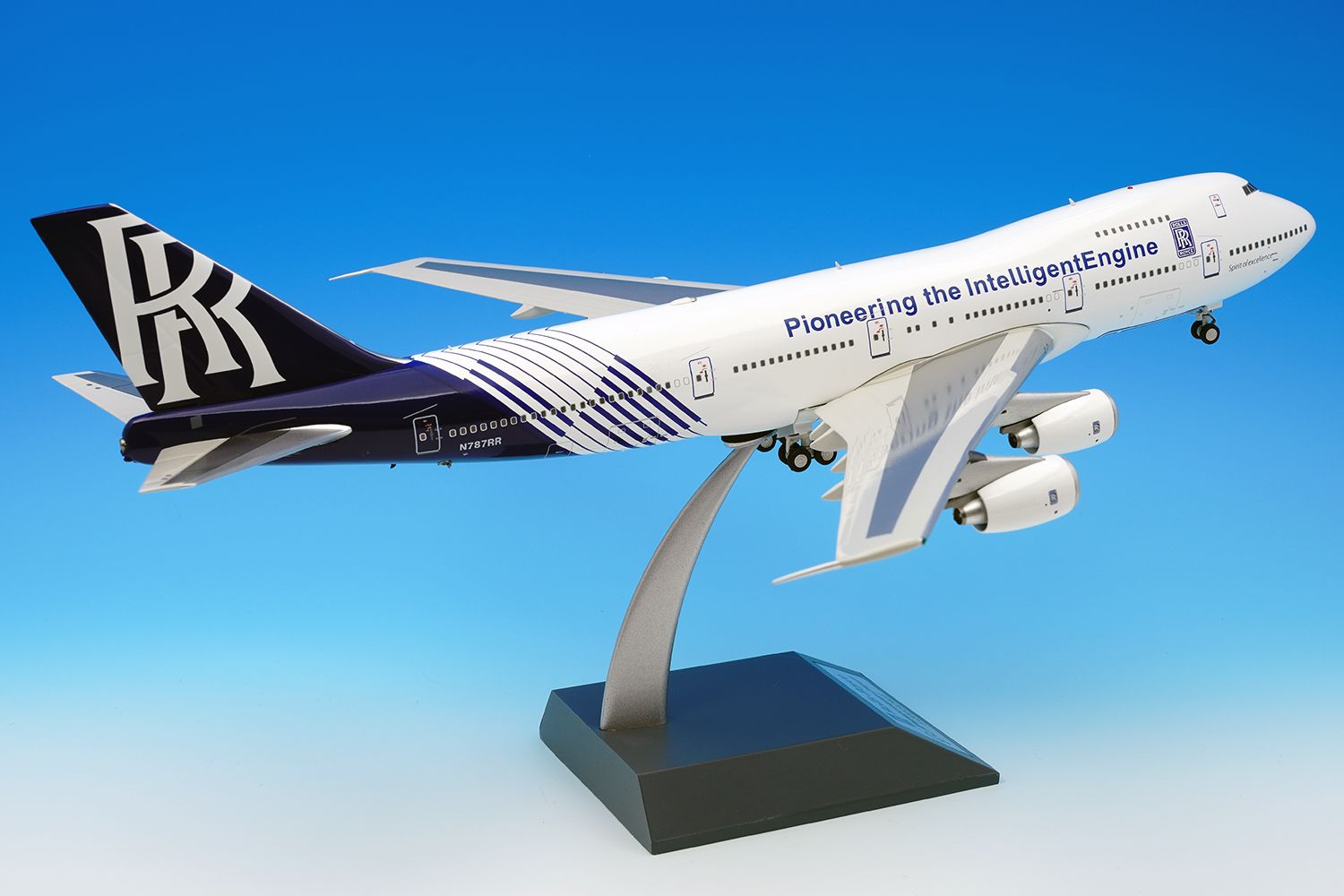 Inflight200 B747-200 N787RR Rolls-Royce IF742RR787 - DA.C