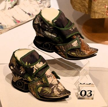 Shoes and Overshoes - 1720