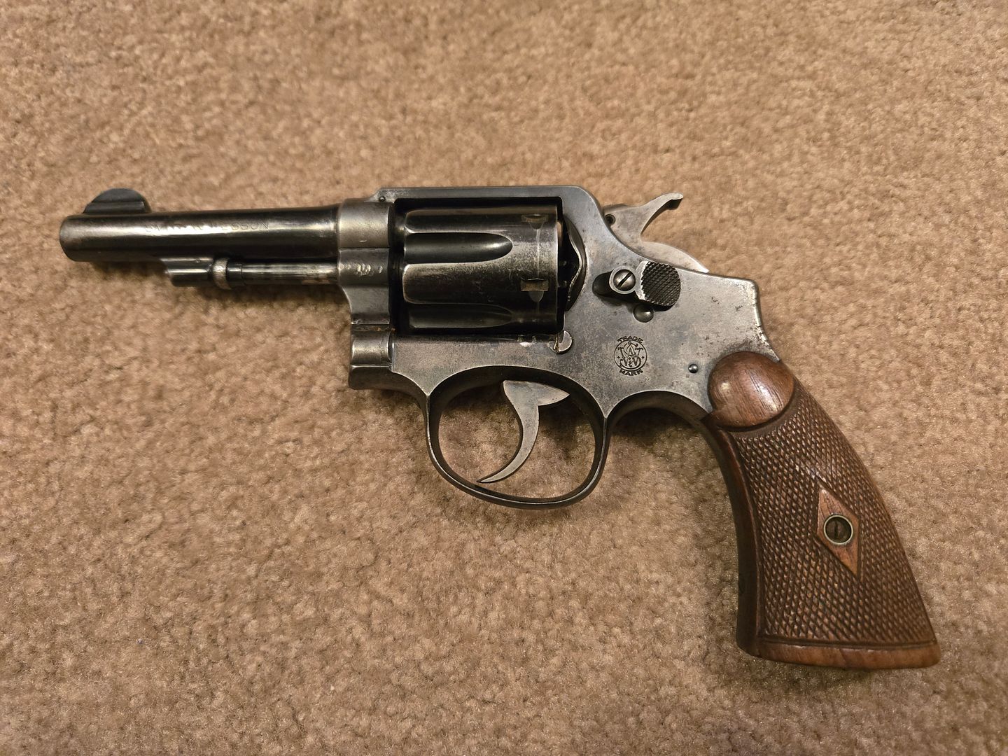 Smith & Wesson Military and Police Revolver Which version do I have ...