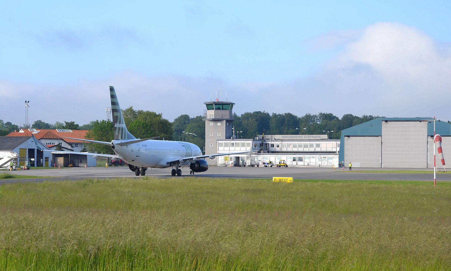 19fbddf8d889 19fbddf8d889