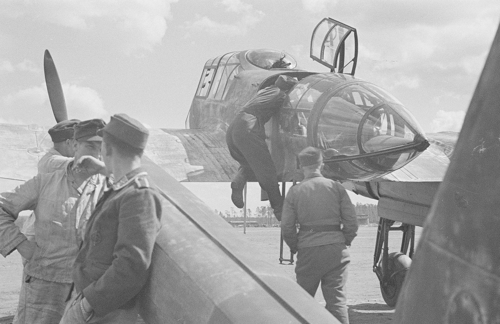 40003b2580e4 40003b2580e4