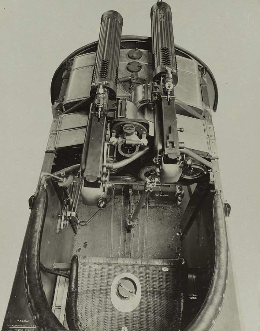 22e9a7953888 22e9a7953888