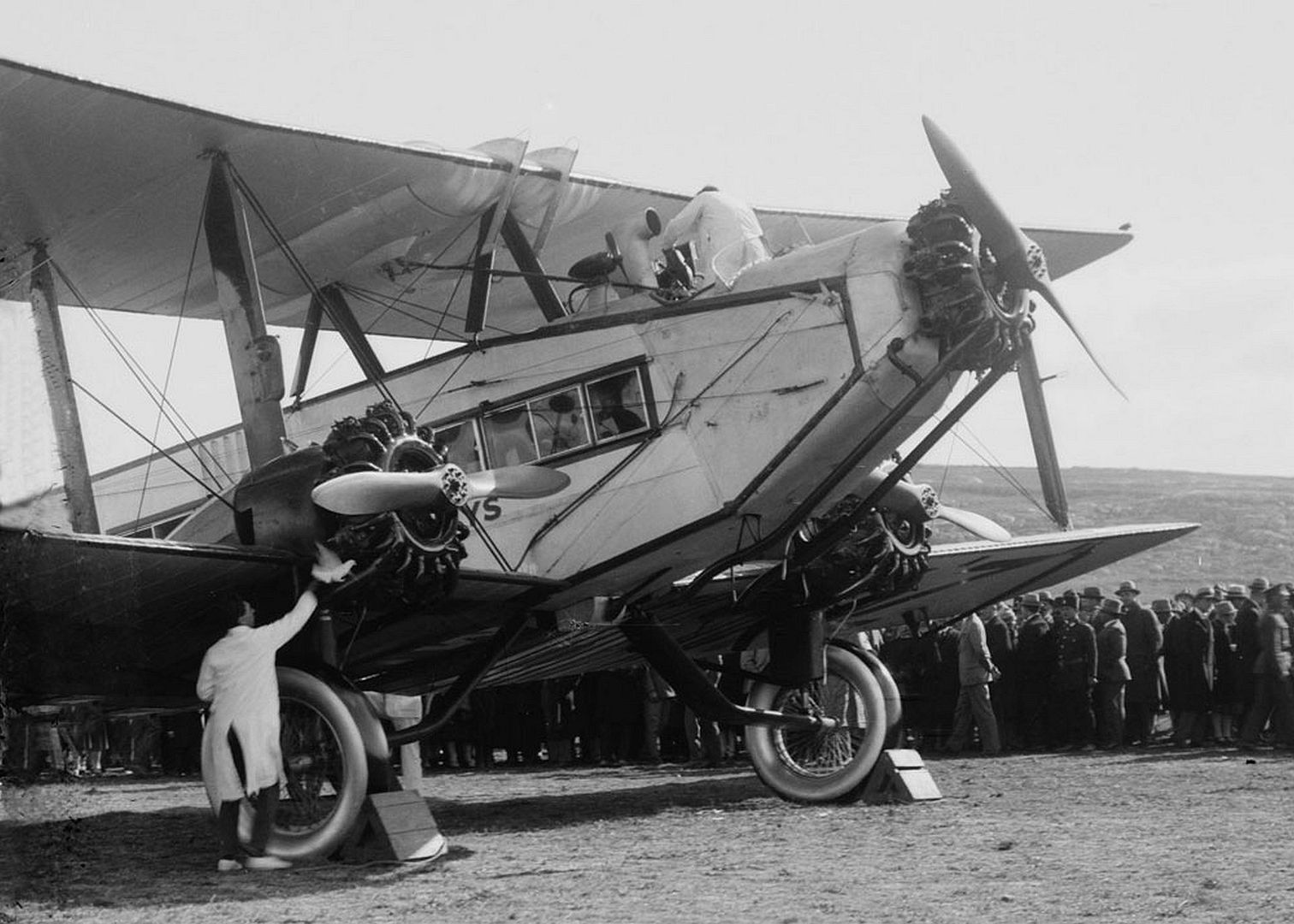 2892b84b91ea 2892b84b91ea