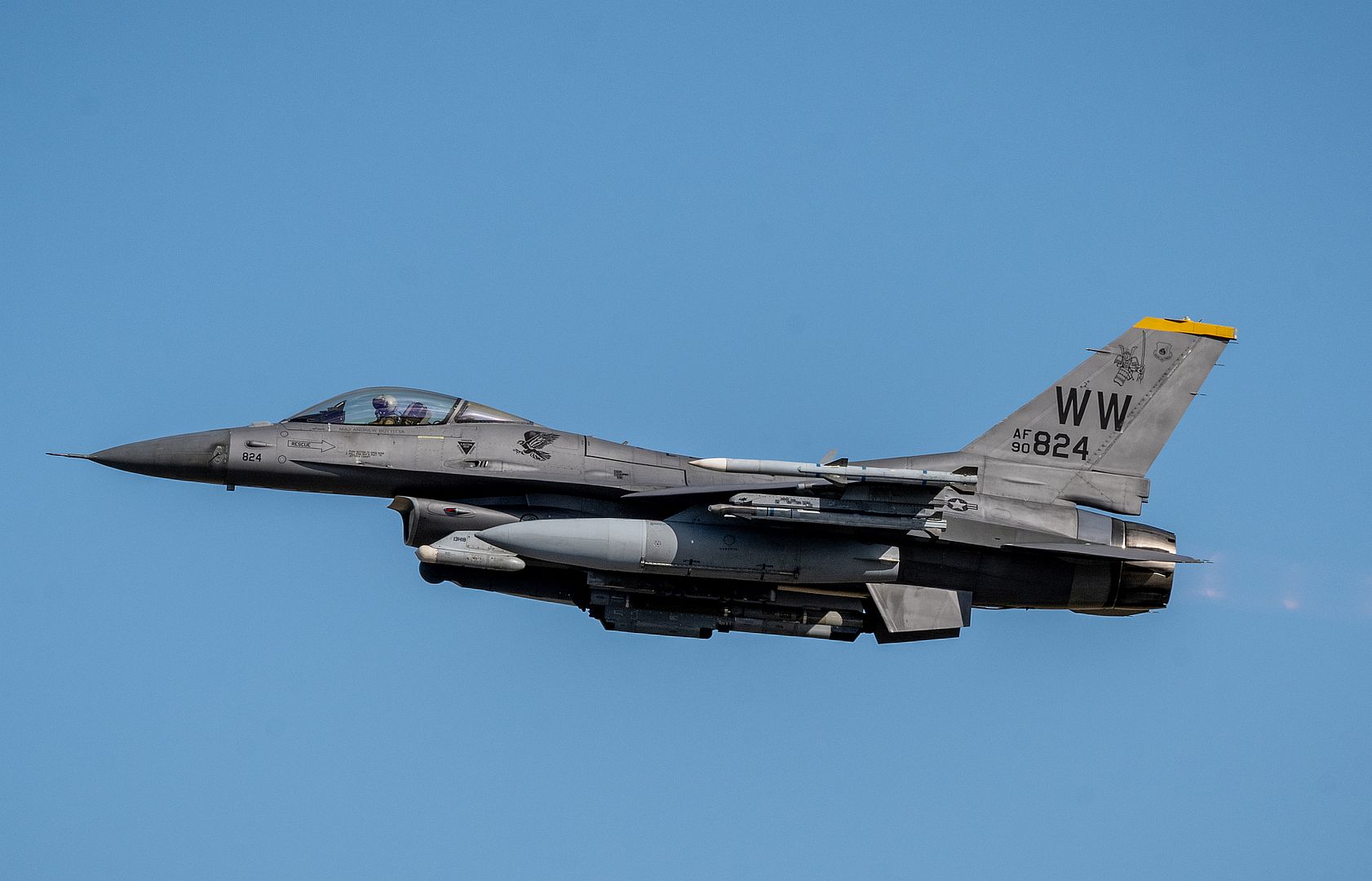 Bbe16350a943 Bbe16350a943