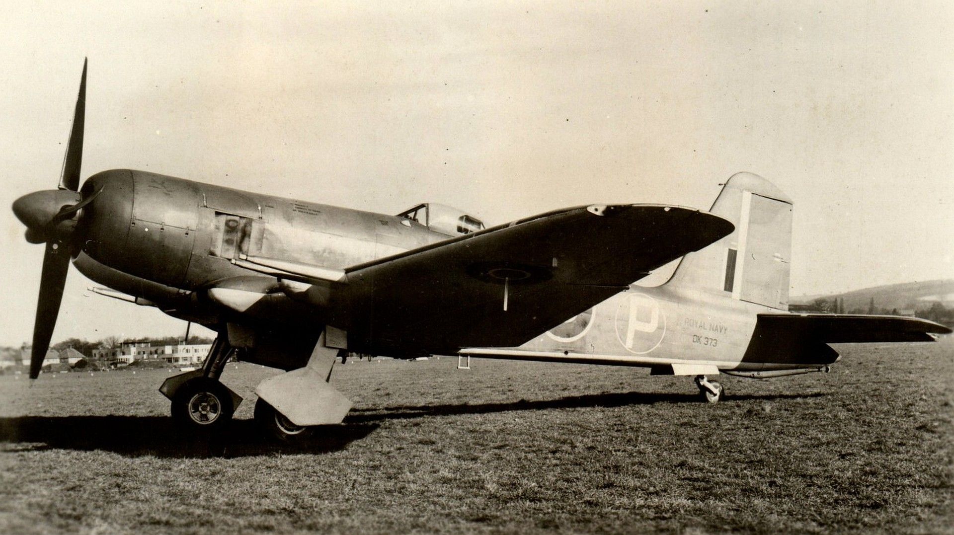 53d8aac195bb 53d8aac195bb