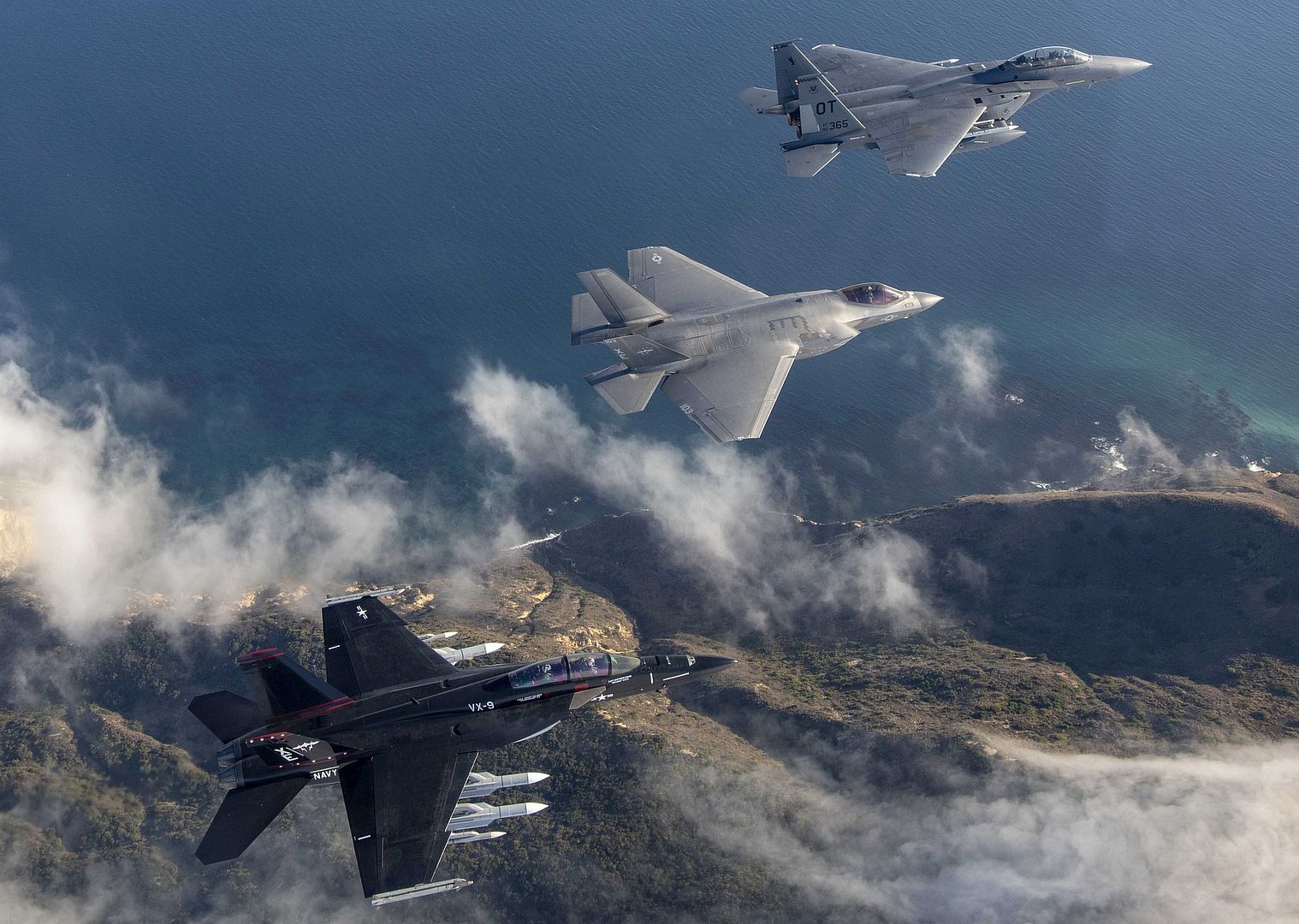 15e6e56e94ac 15e6e56e94ac