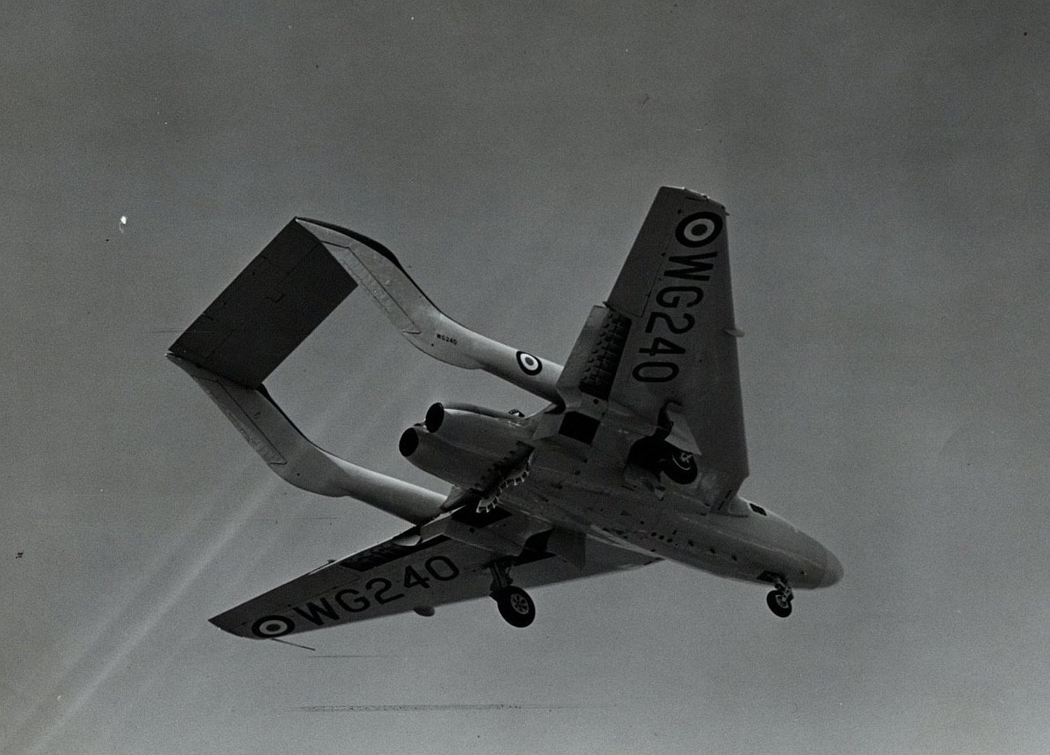 385f86ab3923 385f86ab3923