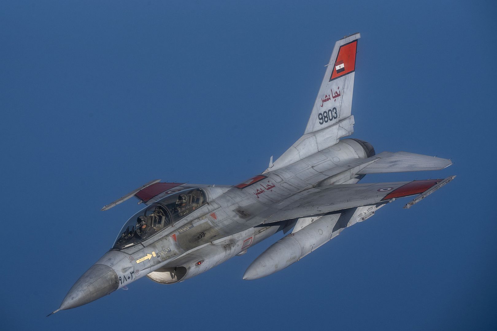 65c09f726e92 65c09f726e92