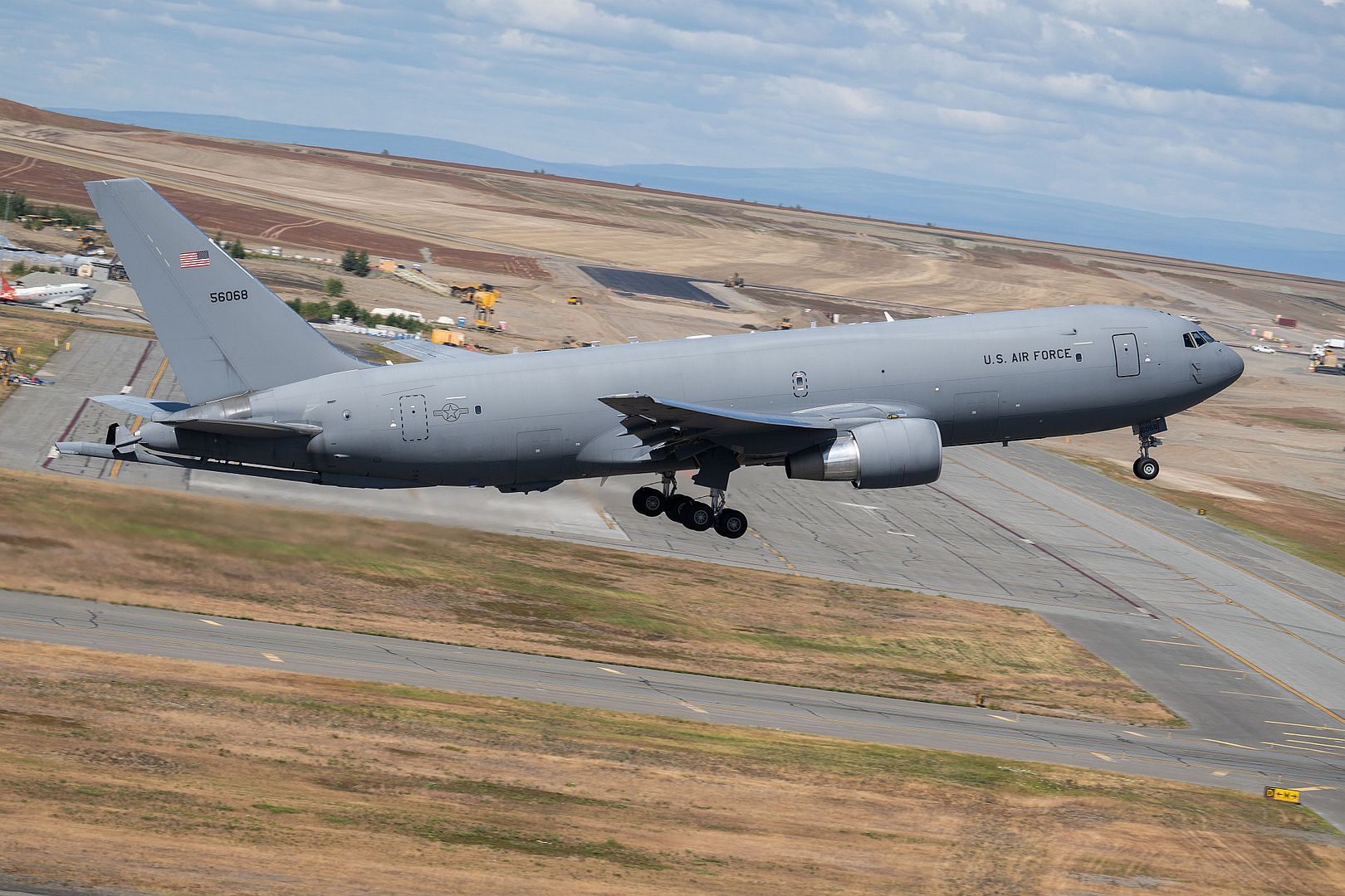 5b7838330be4 5b7838330be4