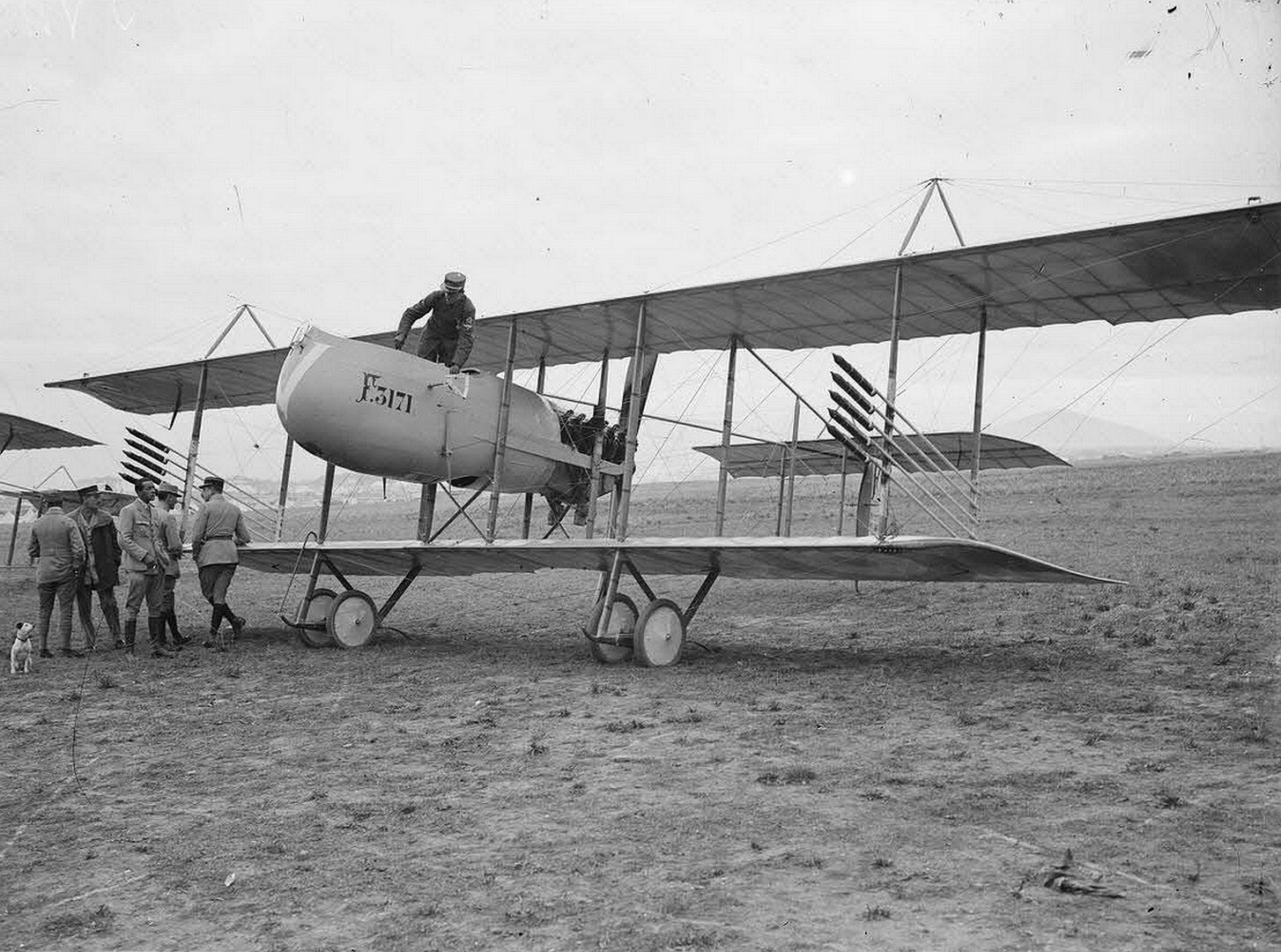 B52a27b5195d B52a27b5195d