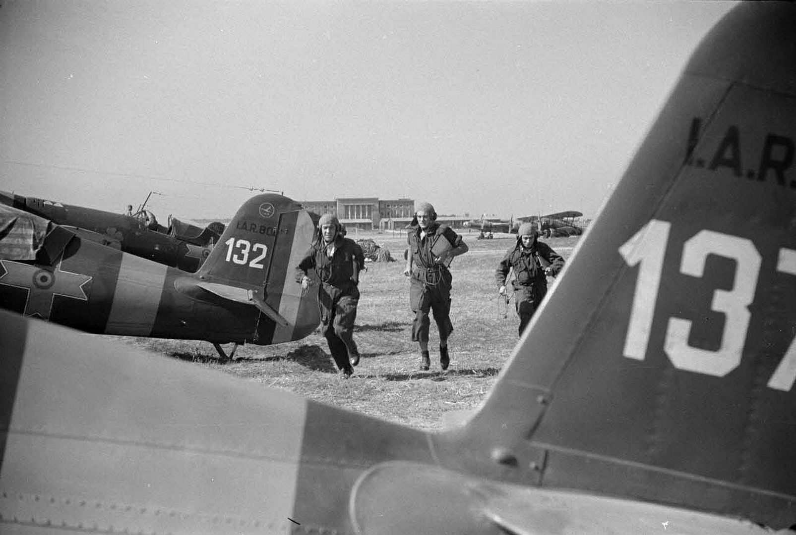 43b697ec80fd 43b697ec80fd