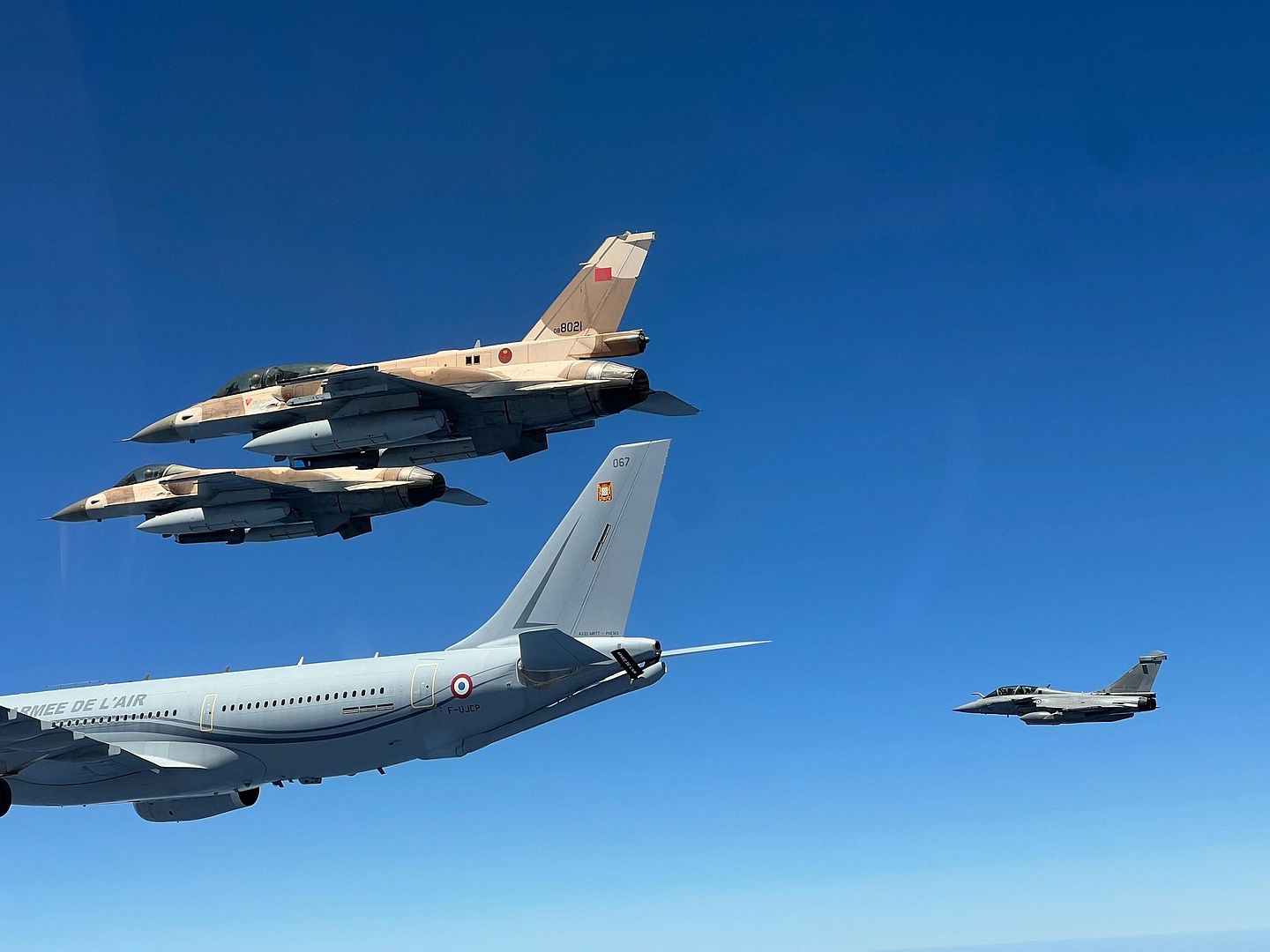 1b52899157fe 1b52899157fe