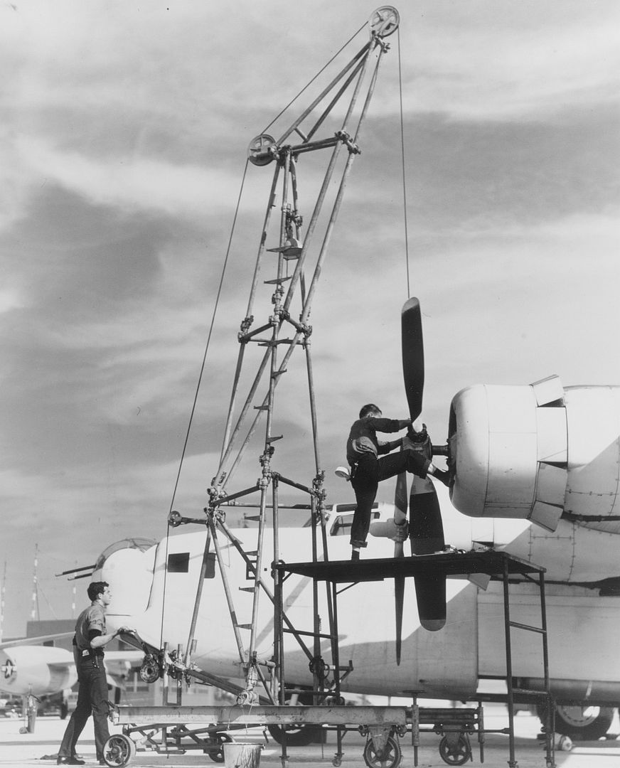 4dbb569ba97f 4dbb569ba97f