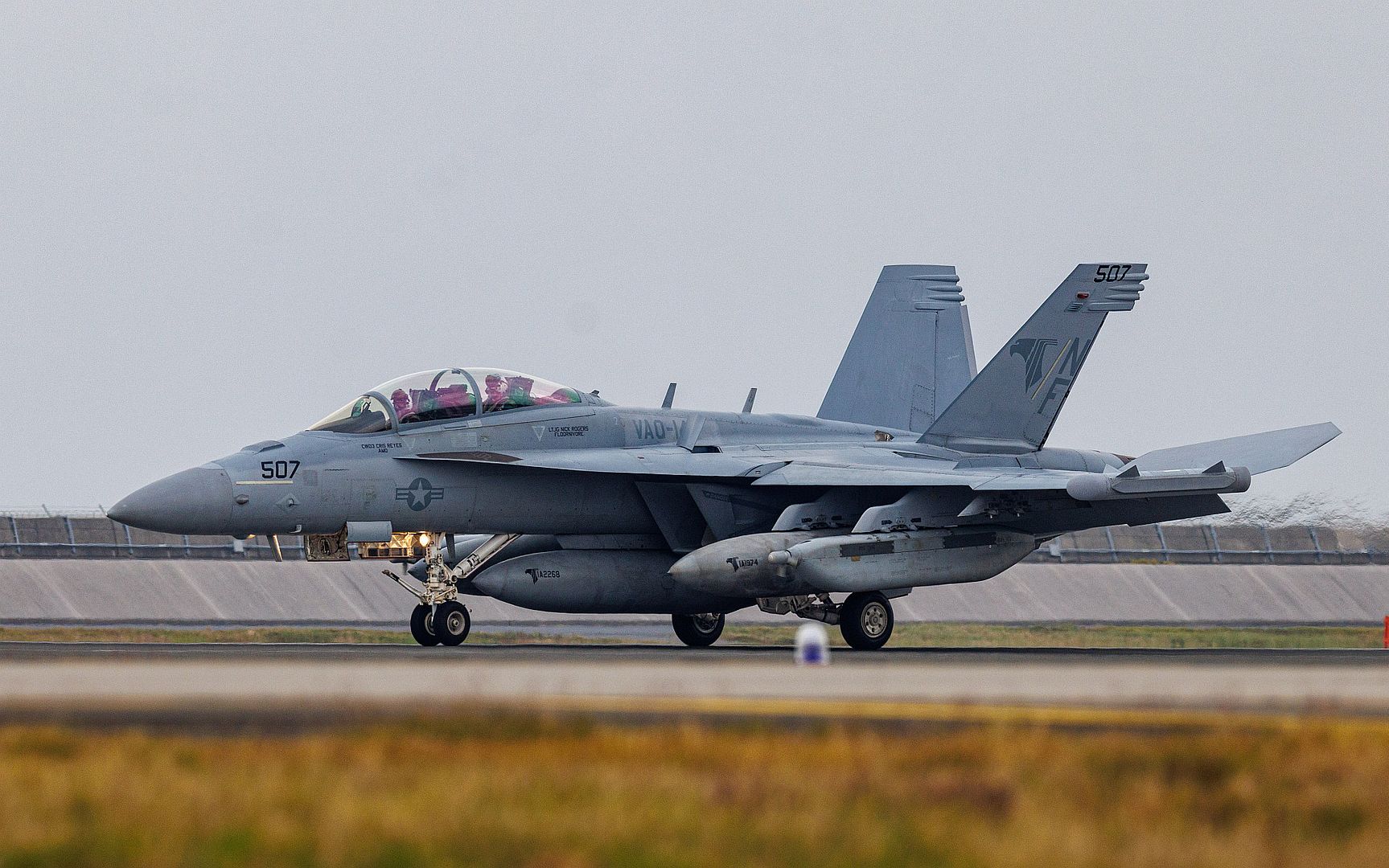 1f28ce73053c 1f28ce73053c