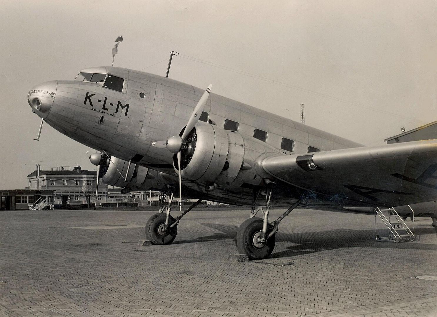 5a504373eede 5a504373eede