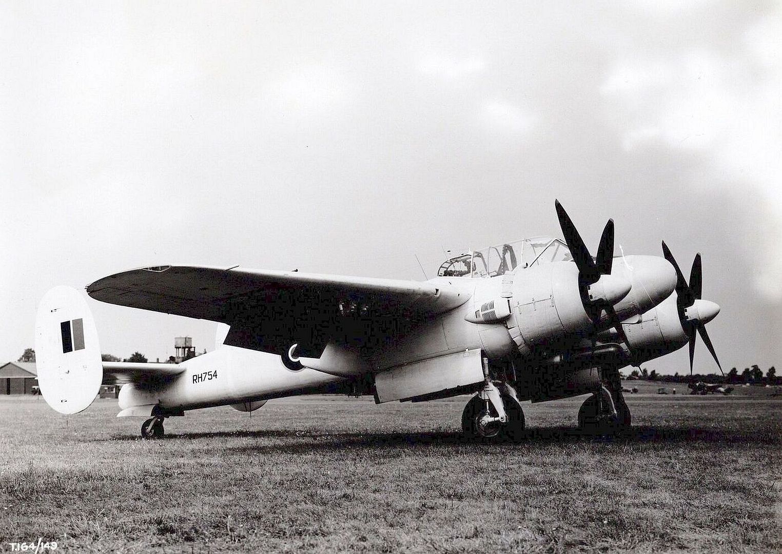 E42e8eed00bd E42e8eed00bd