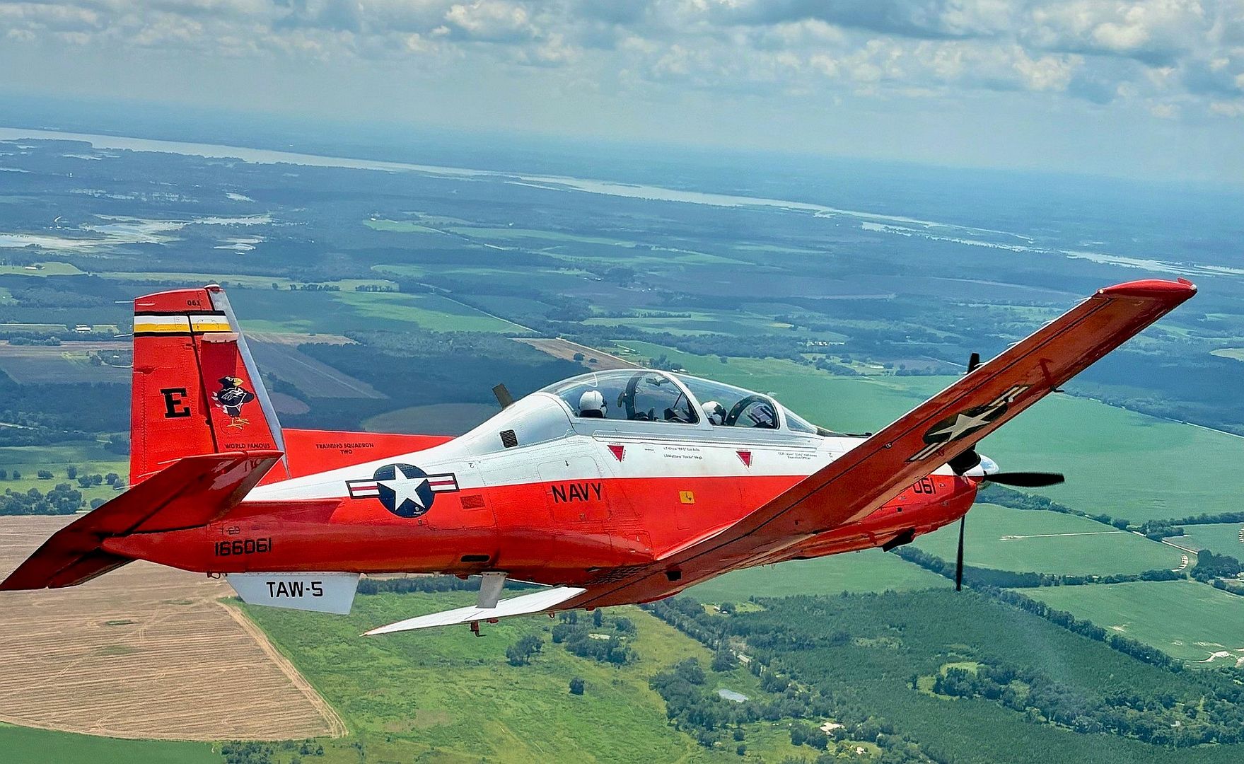 4ebb4fe05e1d 4ebb4fe05e1d