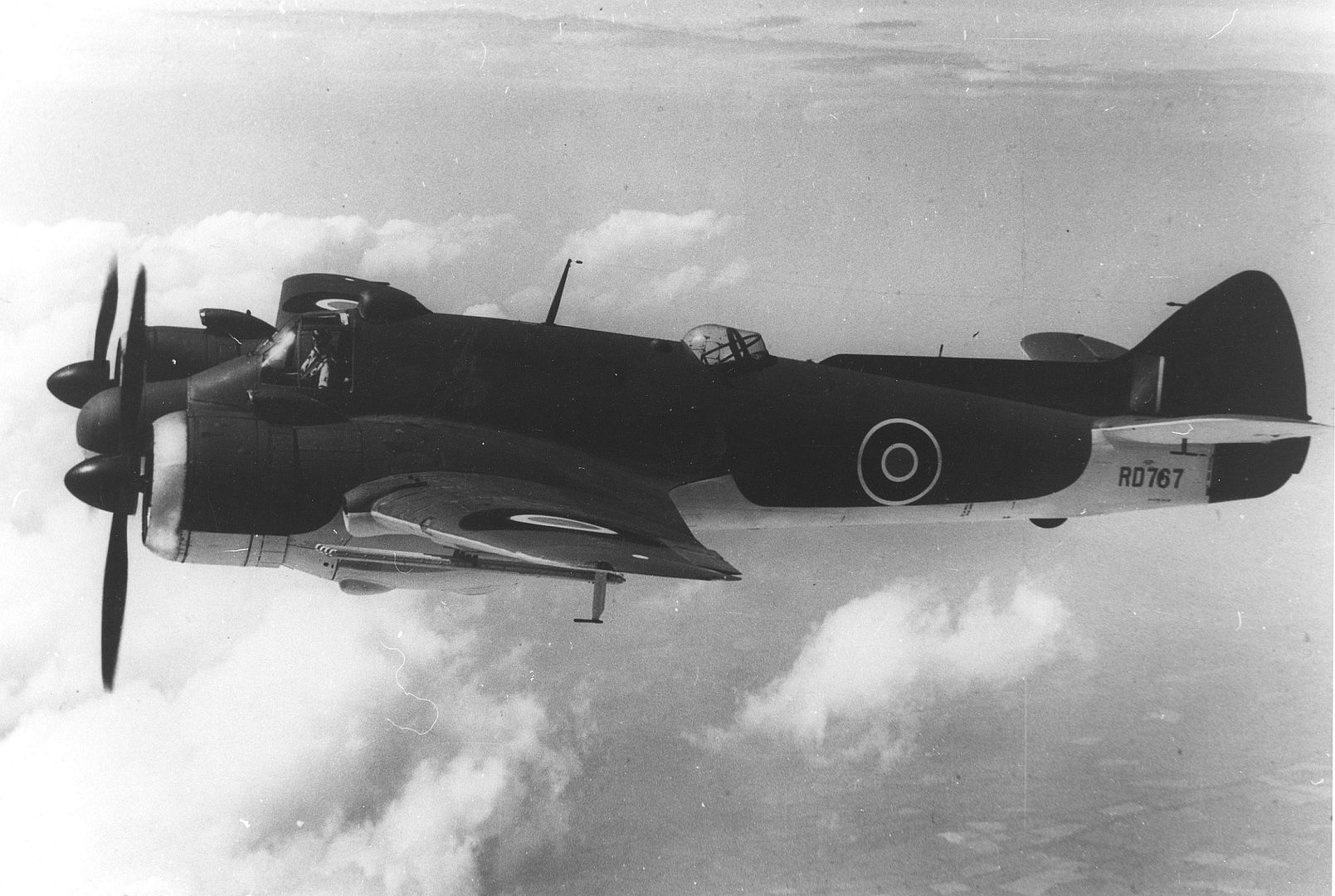 F128c8d9361d F128c8d9361d