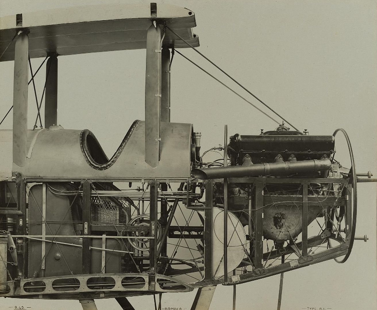 Aef3157f3332 Aef3157f3332