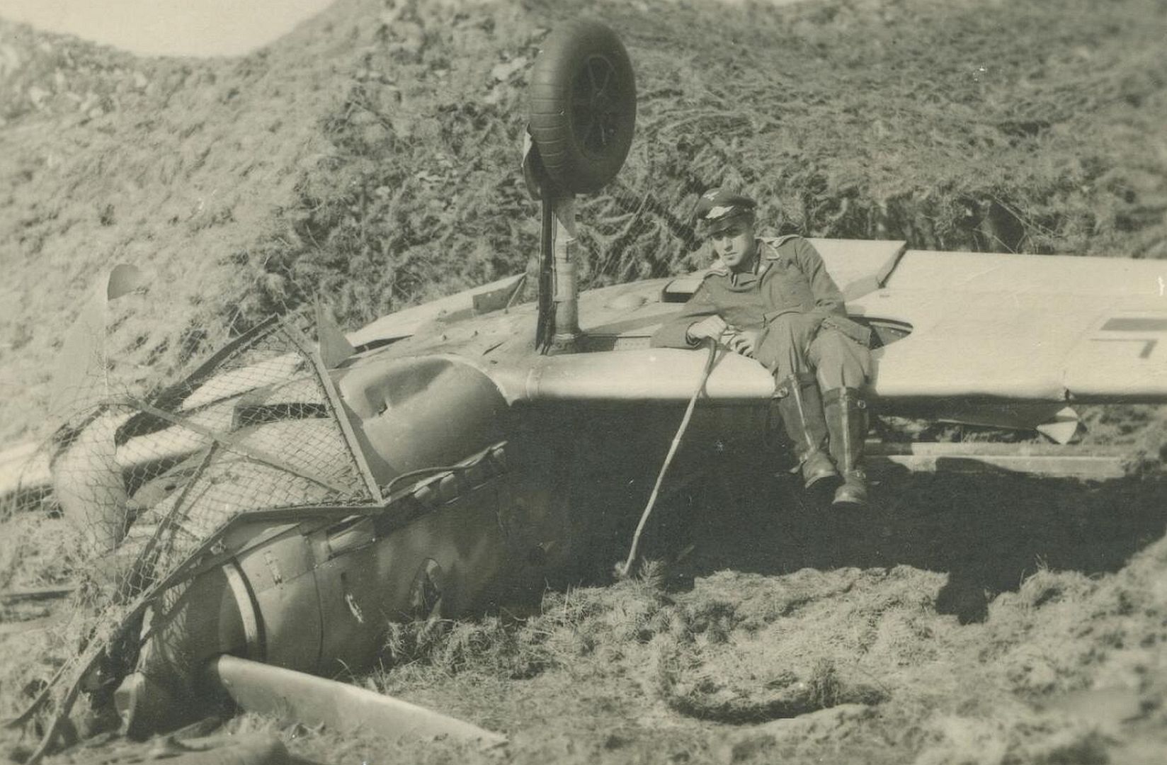 2b9c8a82d499 2b9c8a82d499