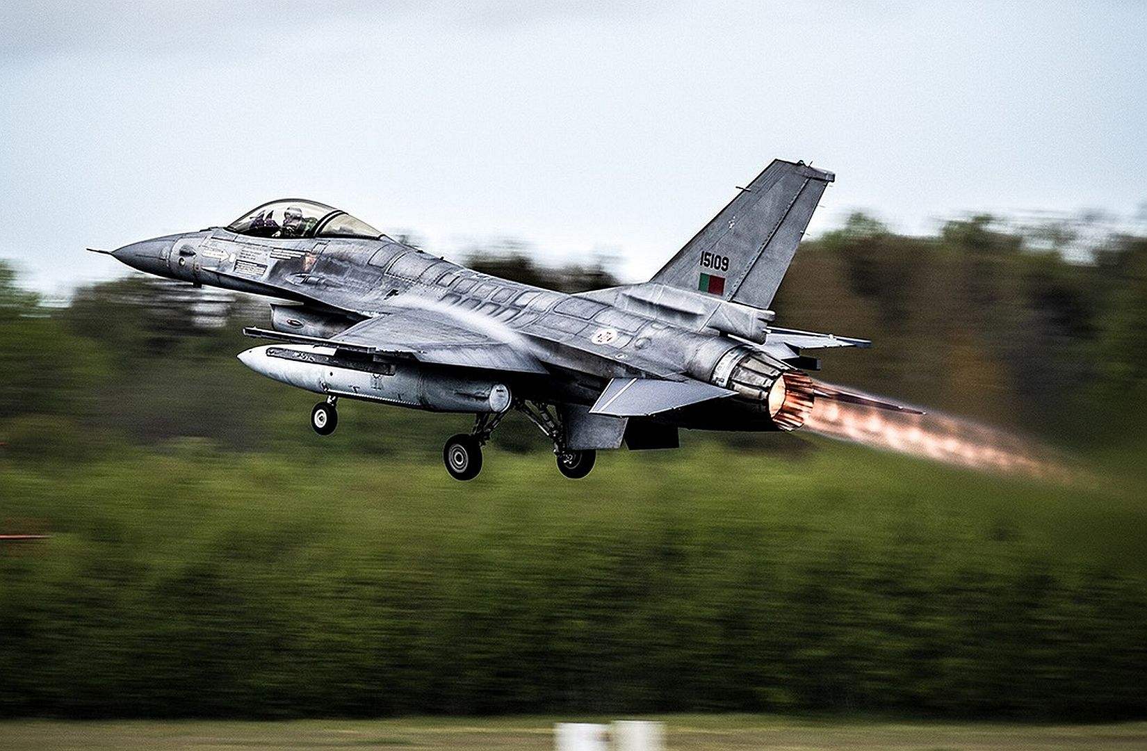 D7c132b885cf D7c132b885cf