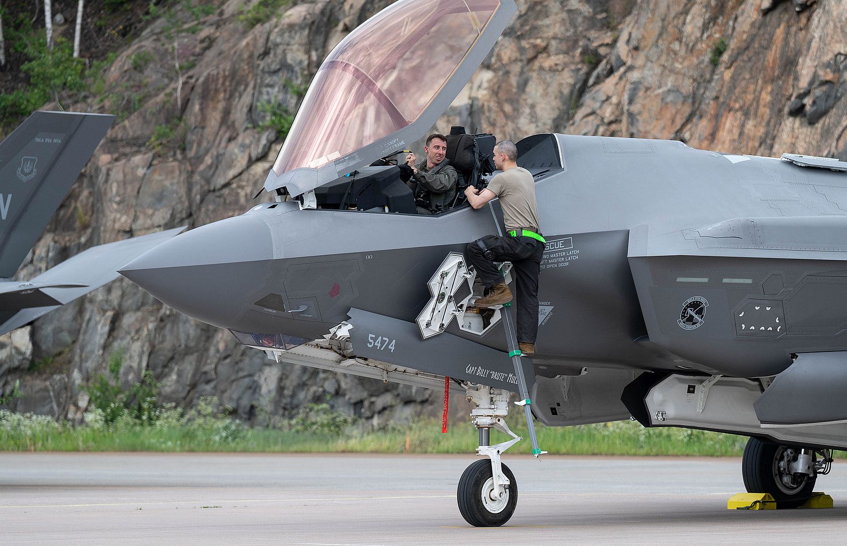 D531763739af D531763739af