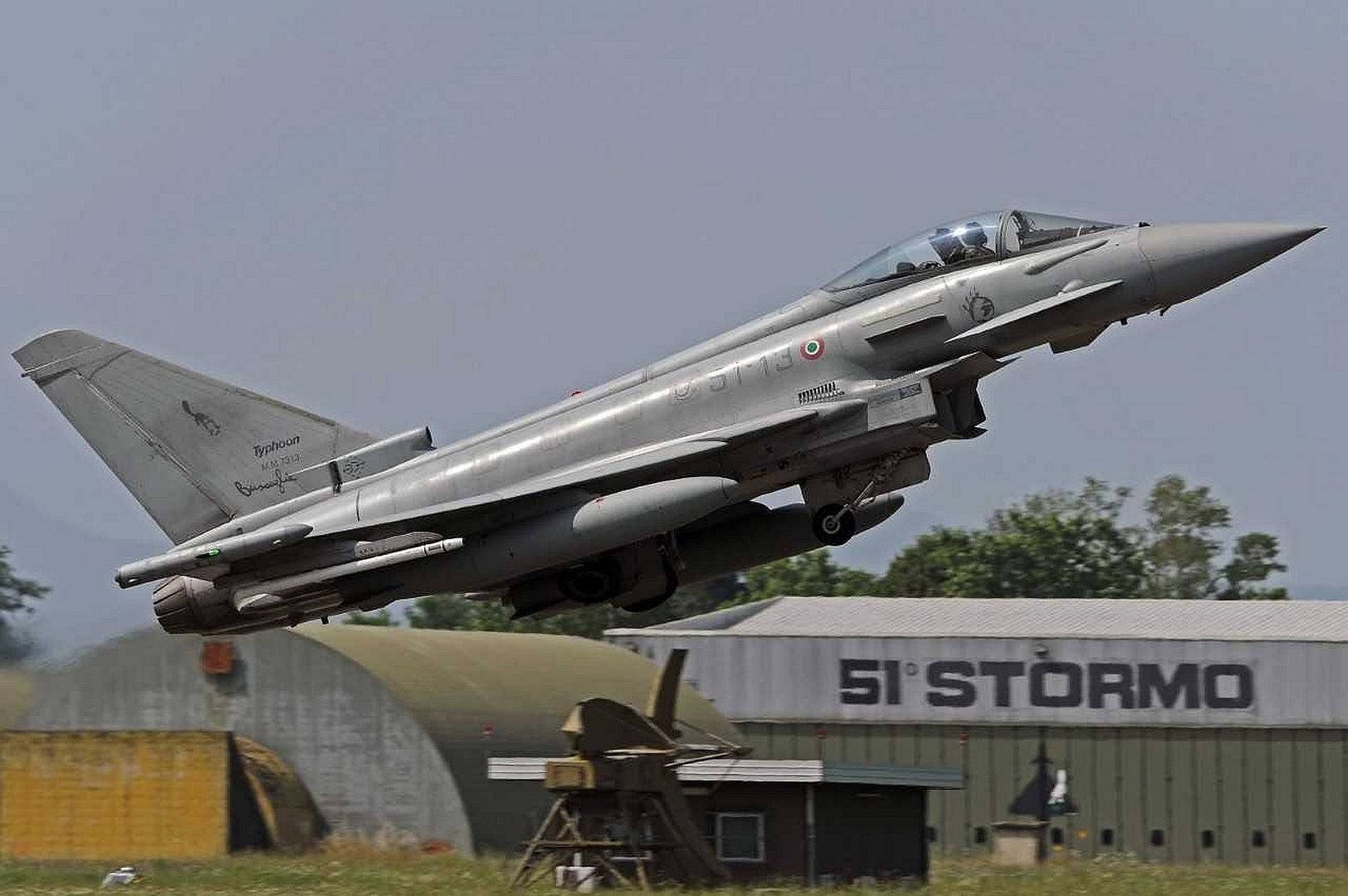 10f95a3df72d 10f95a3df72d