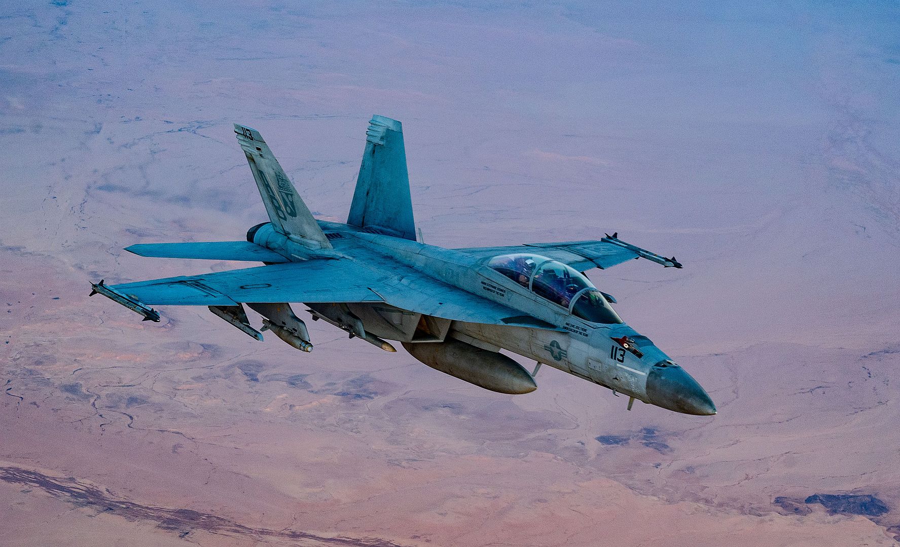 D595835e7044 D595835e7044