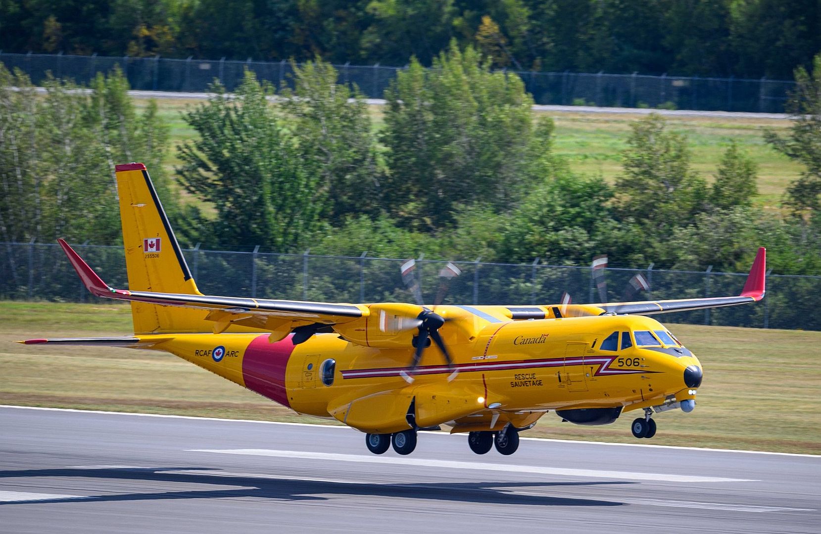 18f7d762df4b 18f7d762df4b