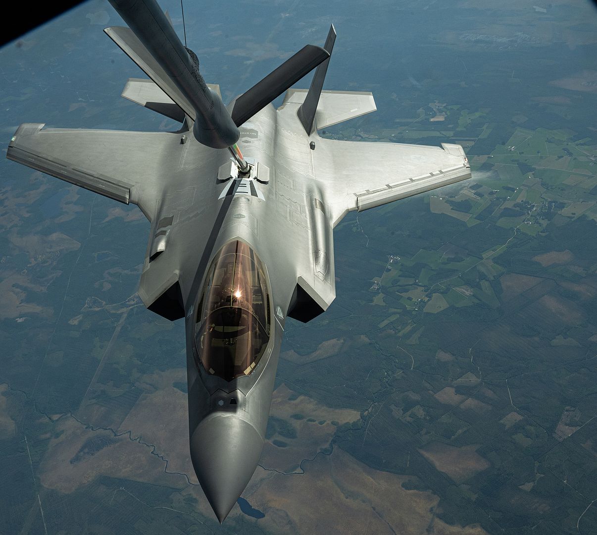 5a9cd5576f46 5a9cd5576f46