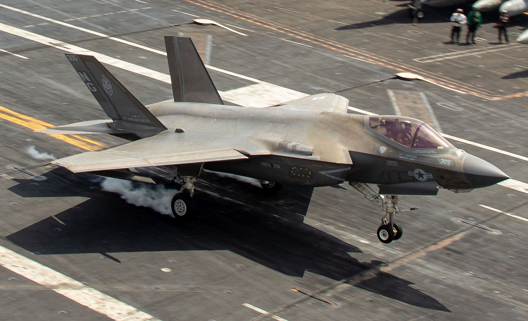 9c28280d5c2a 9c28280d5c2a