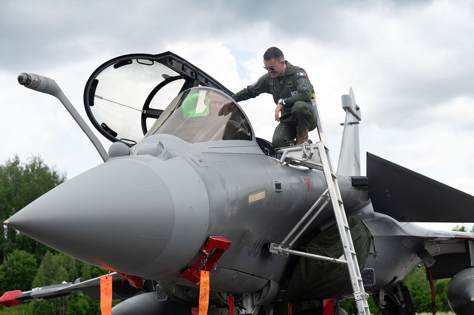 196cecf13881 196cecf13881