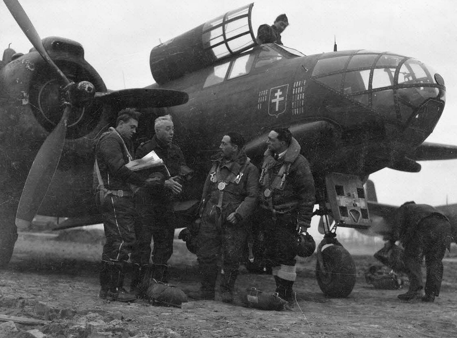 4ca5d2869c24 4ca5d2869c24