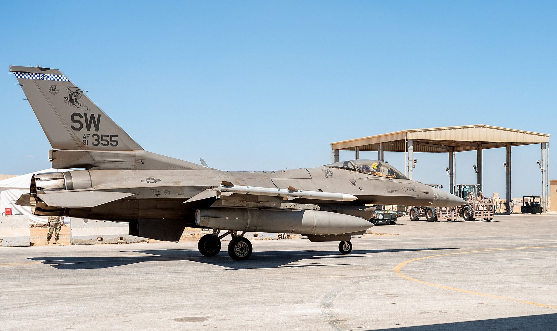 8296d81eecdf 8296d81eecdf