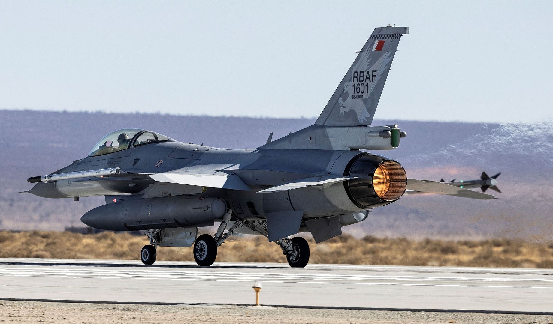 5e2178aa189d 5e2178aa189d