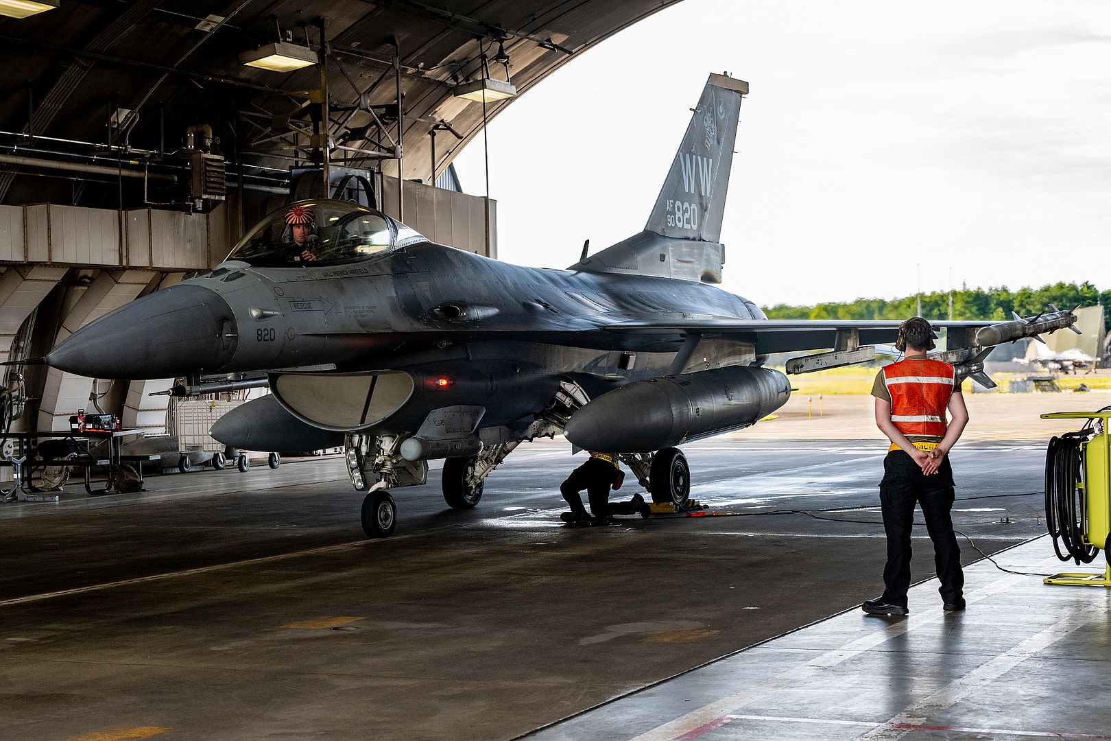 0332d0e4f02b 0332d0e4f02b