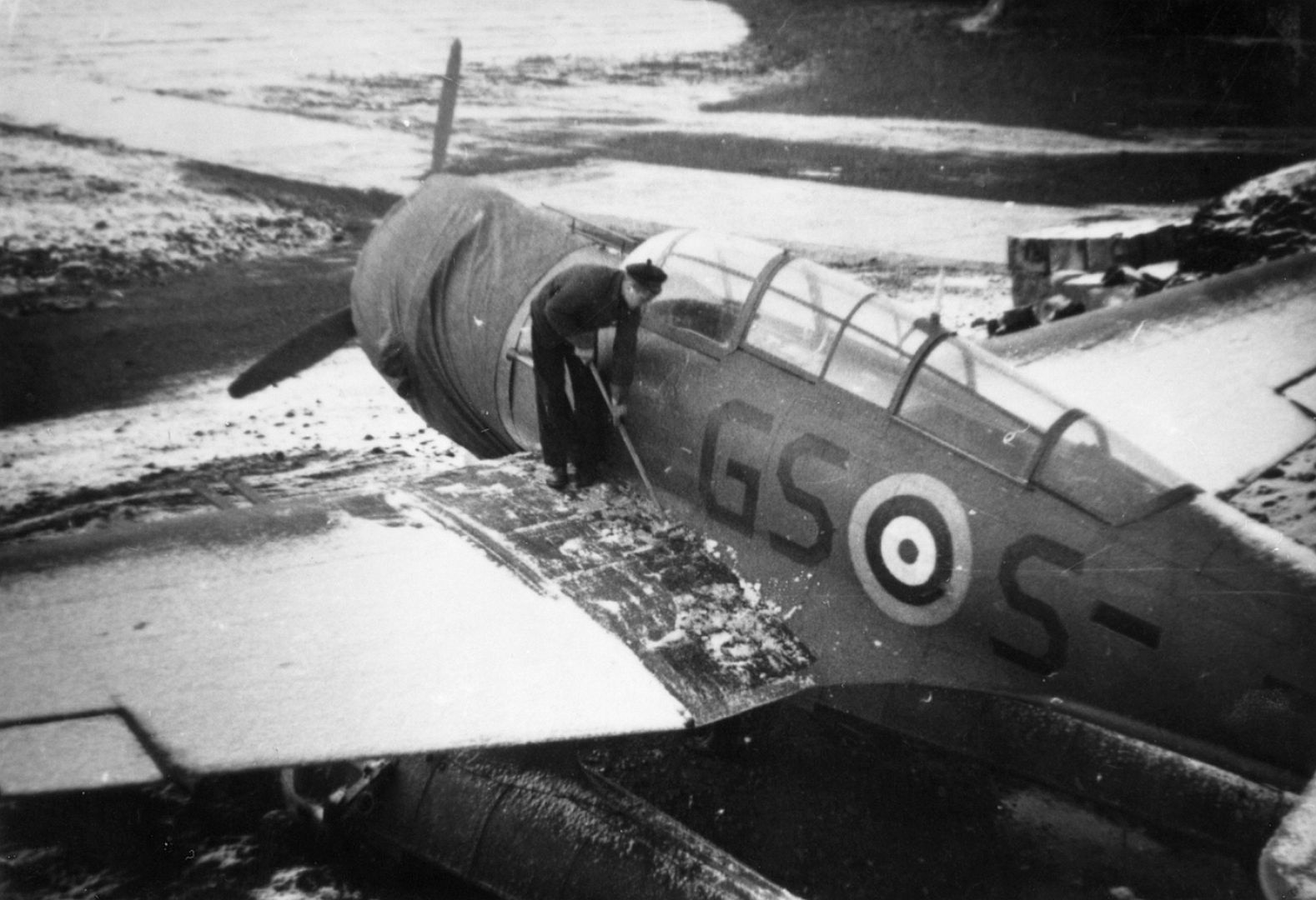 381c81aad0e3 381c81aad0e3