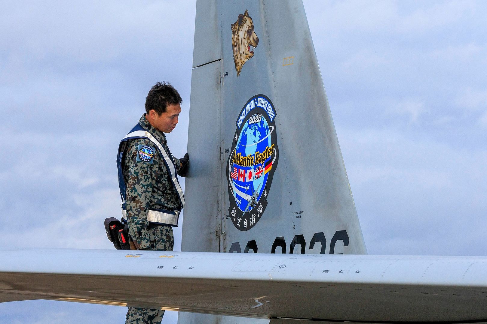 5bf8cf0bdb3b 5bf8cf0bdb3b