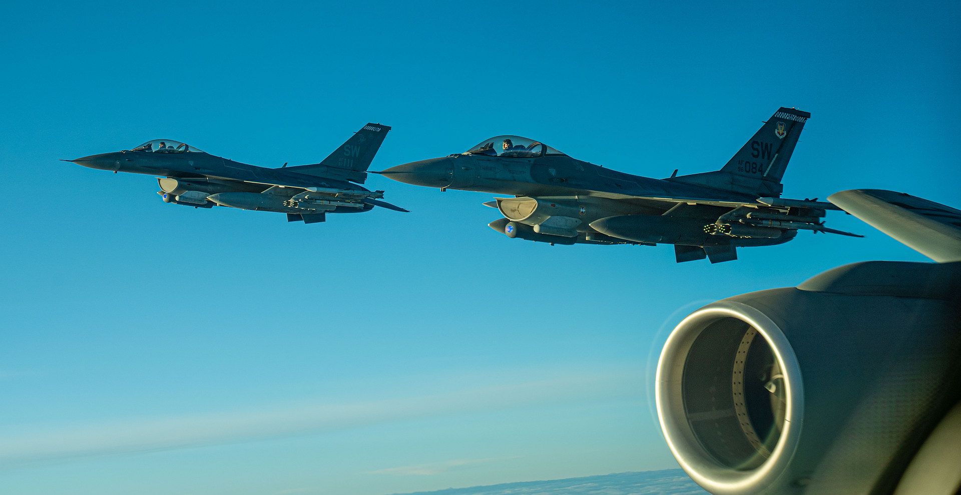 B7ddf6bb4190 B7ddf6bb4190