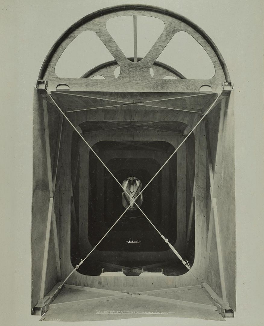 E146881d8689 E146881d8689