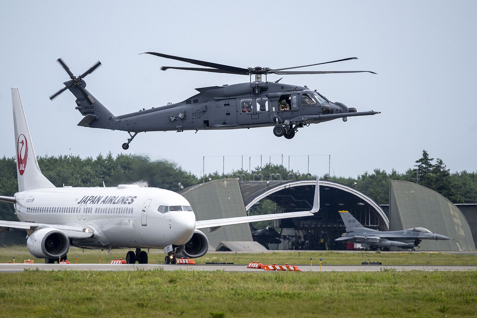 33a8dae94de0 33a8dae94de0