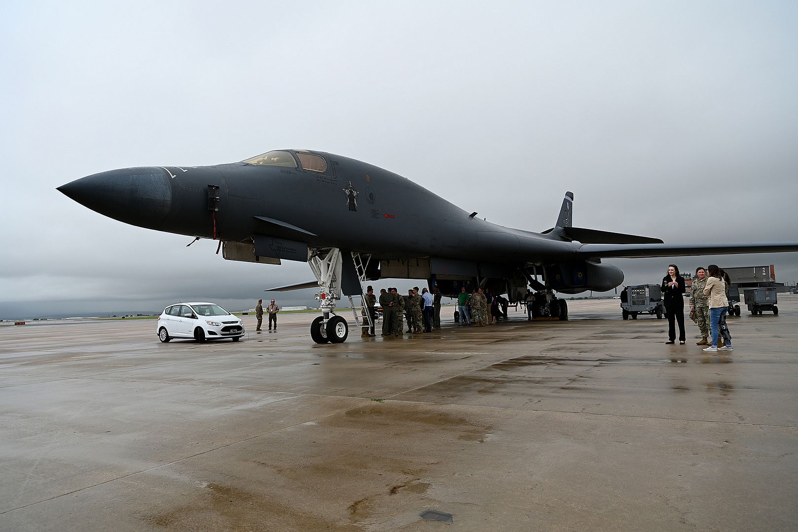 E641832de016 E641832de016