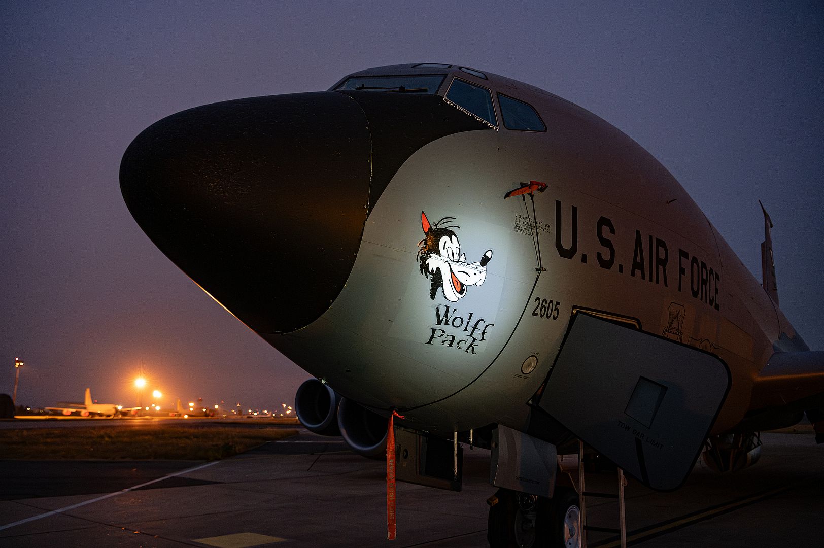 421ae8654d9c 421ae8654d9c